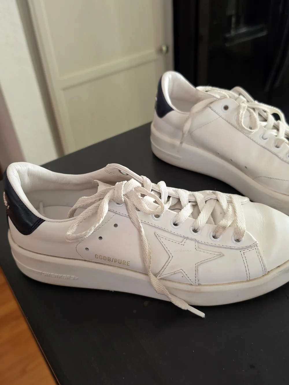 Golden Goose White Wo.ens Sneakers 8 - Picture 3 of 11